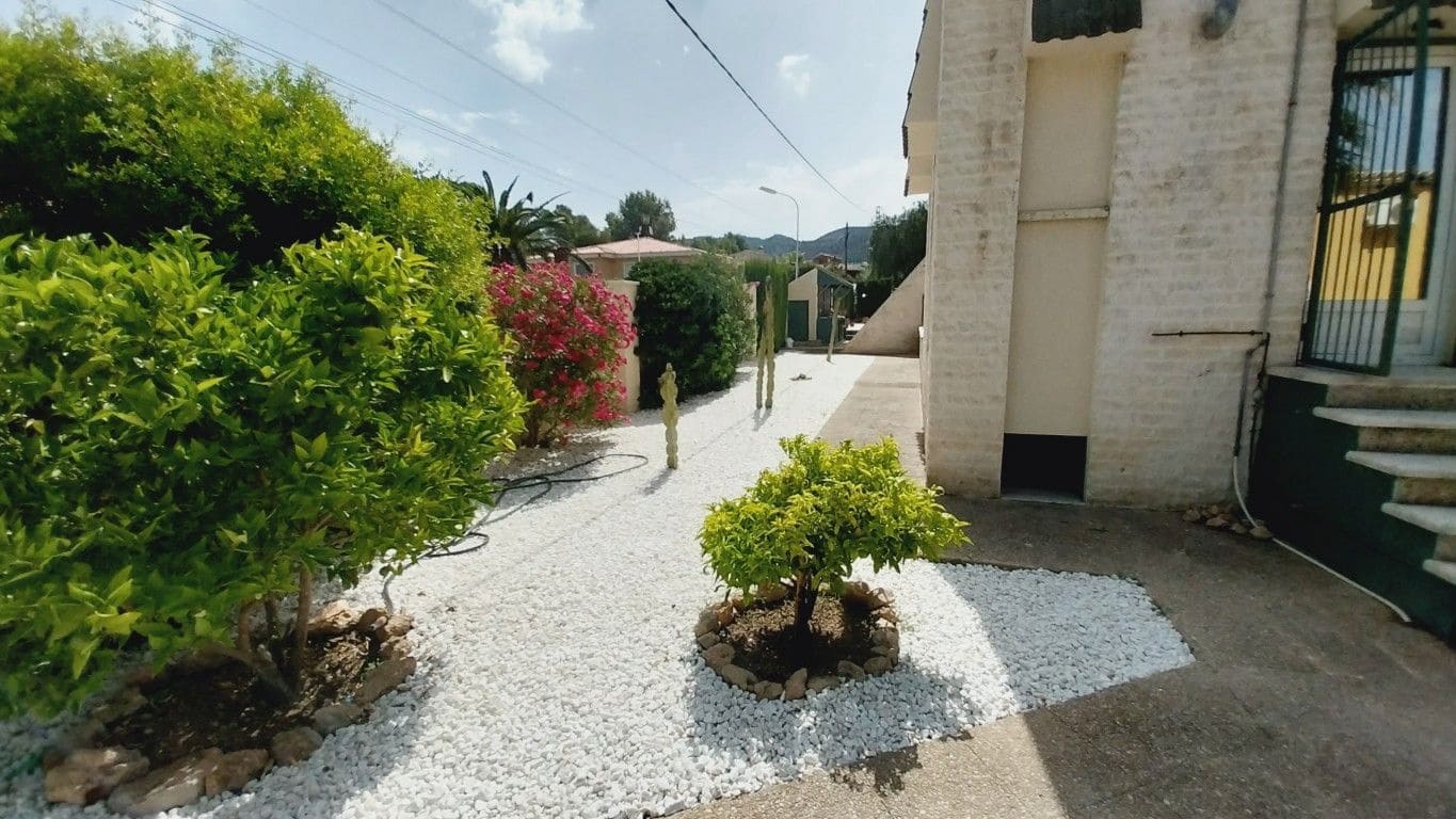 5 bedroom Villa for sale in Benidorm with pool - € 735,000 (Ref: 8449886)