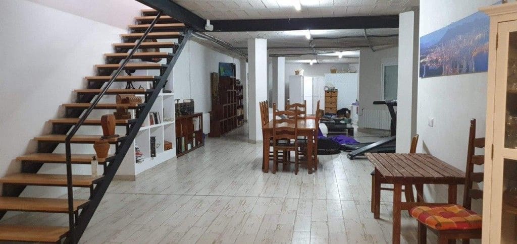 5 bedroom Villa for sale in Alfaz del Pi / L'Alfas del Pi with pool - € 550,000 (Ref: 8469960)