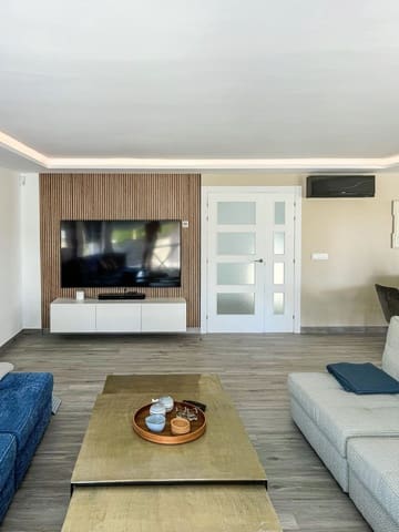 4 soverom Villa til salgs i Pueblo - Urbanizaciones, Alfaz del Pi / L'Alfàs del Pi med svømmebasseng garasje - € 1 195 000 (Ref: 8475830)