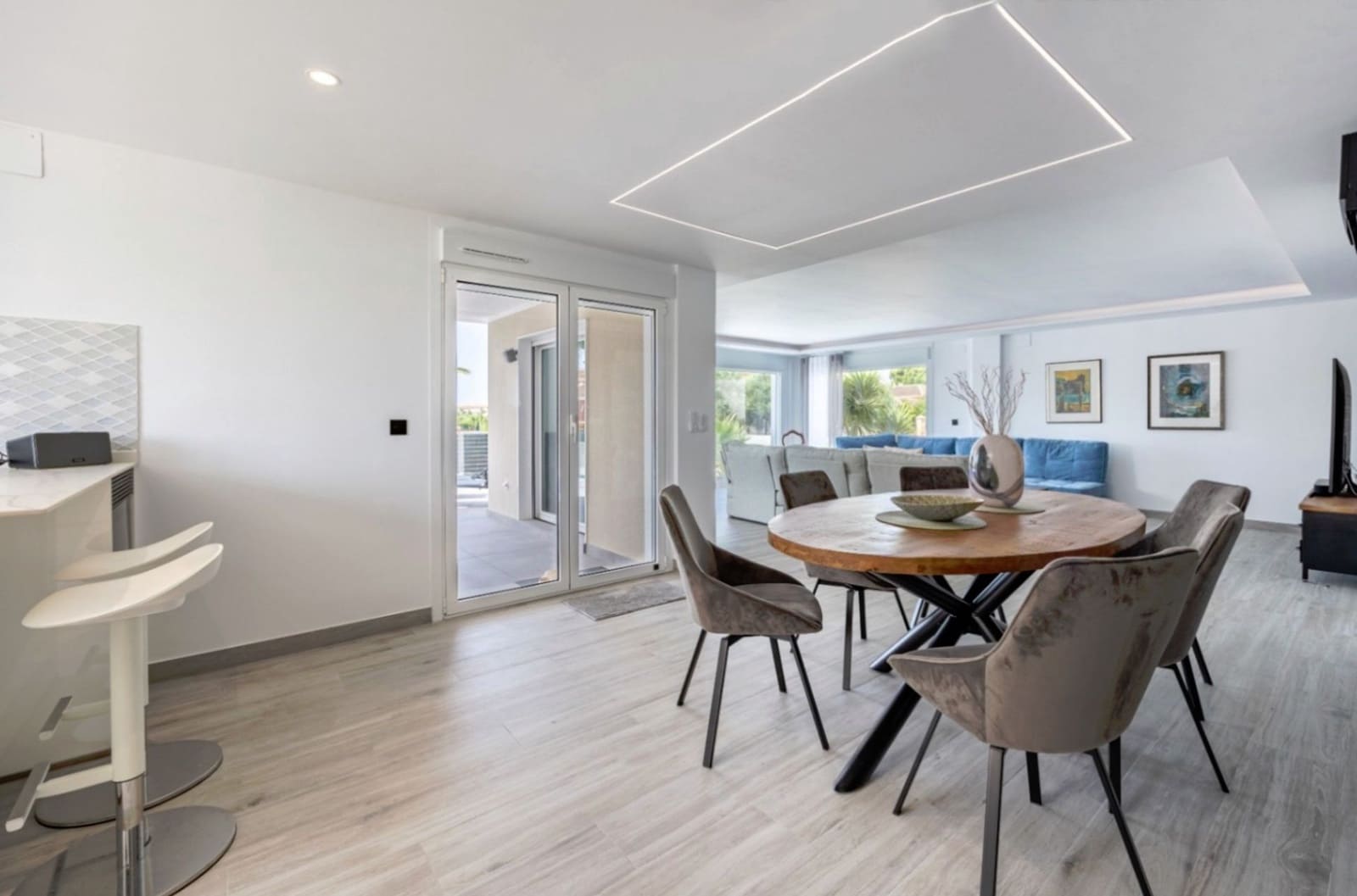 4 soverom Villa til salgs i Alfaz del Pi / L'Alfas del Pi med svømmebasseng garasje - € 1 195 000 (Ref: 8475830)