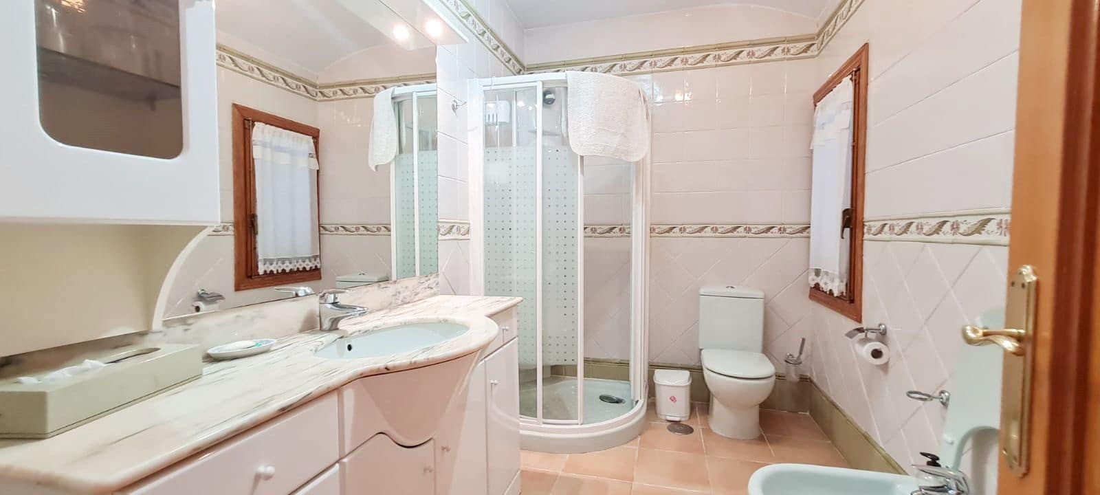 6 soveværelse Villa til salg i Benidorm med swimmingpool garage - € 745.000 (Ref: 8494781)