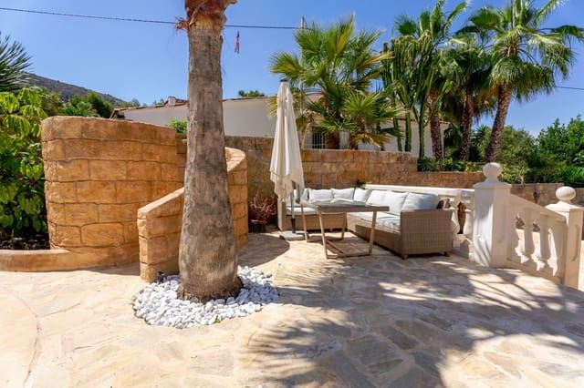 3 soverom Villa til salgs i Albir, Alfaz del Pi / L'Alfàs del Pi med svømmebasseng garasje - € 795 000 (Ref: 8608110)