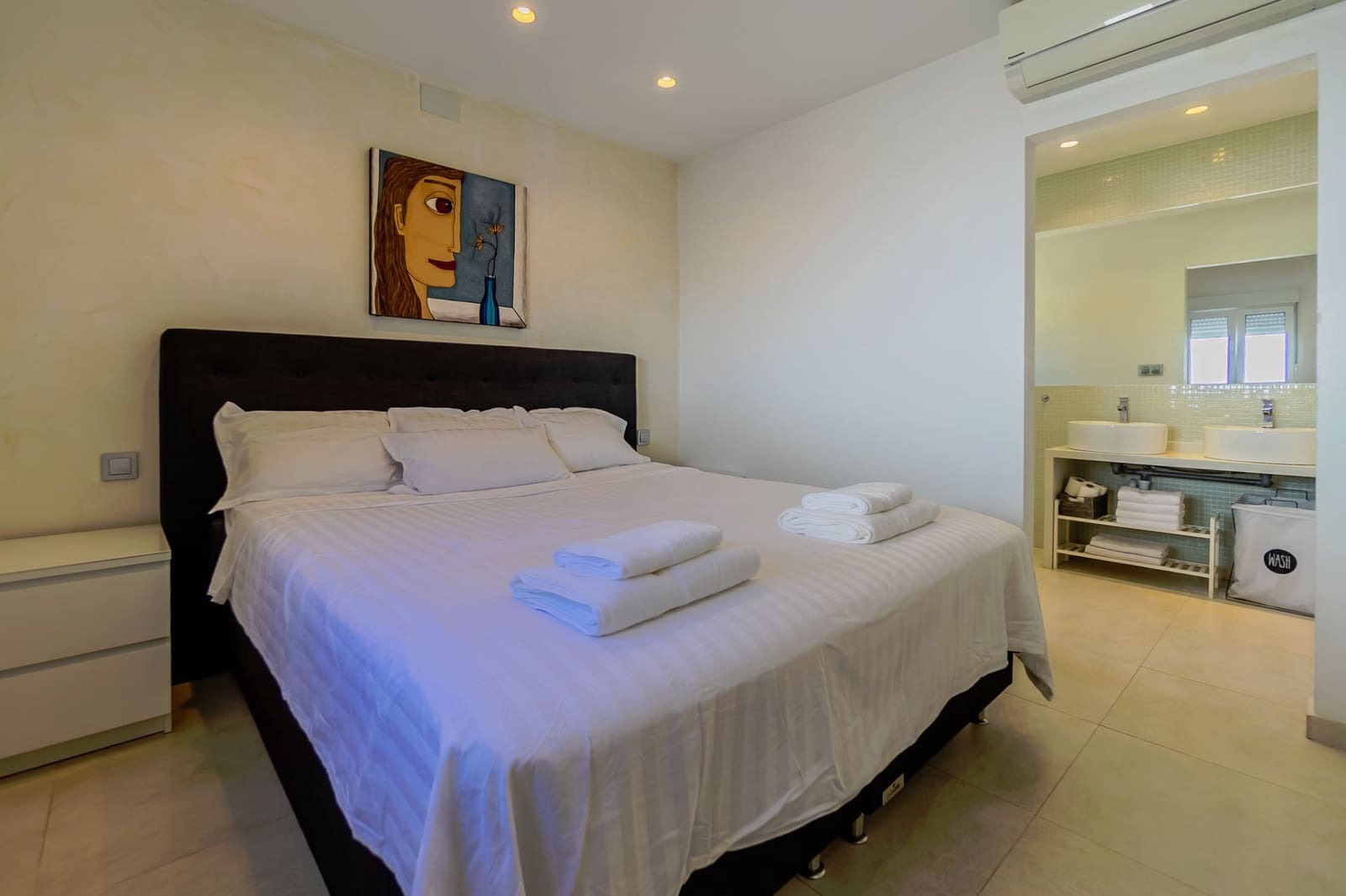 5 makuuhuone Huvila myytävänä paikassa La Nucia mukana uima-altaan 
autotalli - 695 000 € (Ref: 8797140)