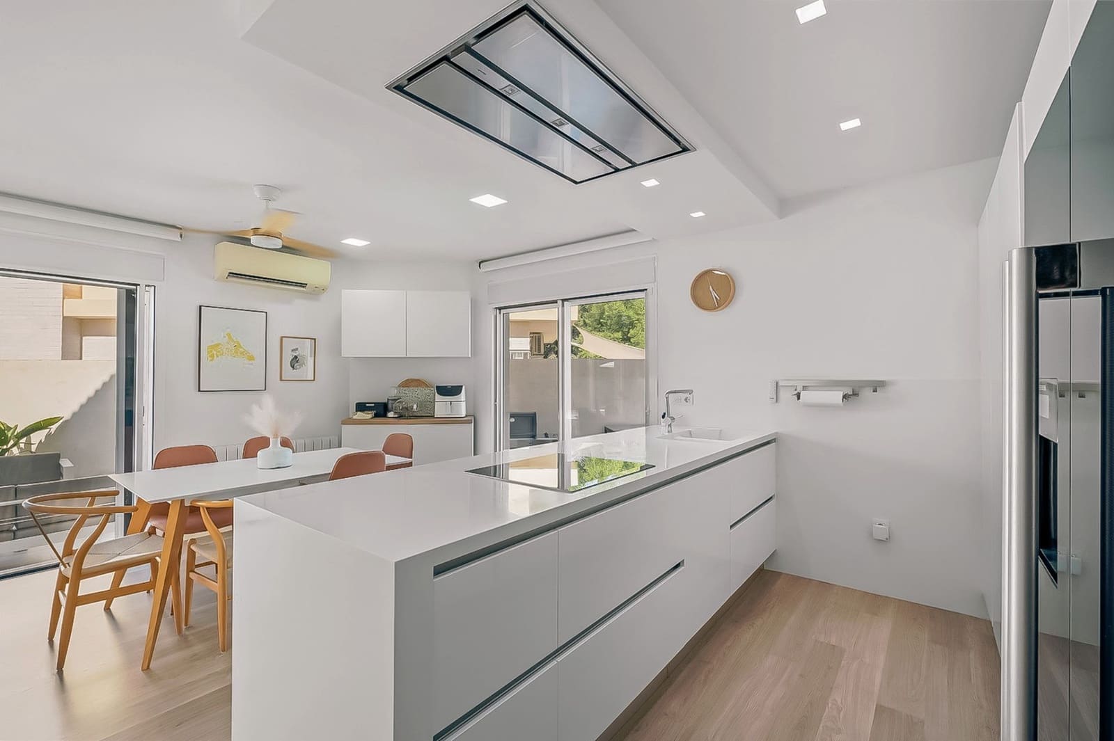 3 soveværelse Semi-Rækkehus til salg i Alfaz del Pi / L'Alfas del Pi med swimmingpool garage - € 630.000 (Ref: 8800812)