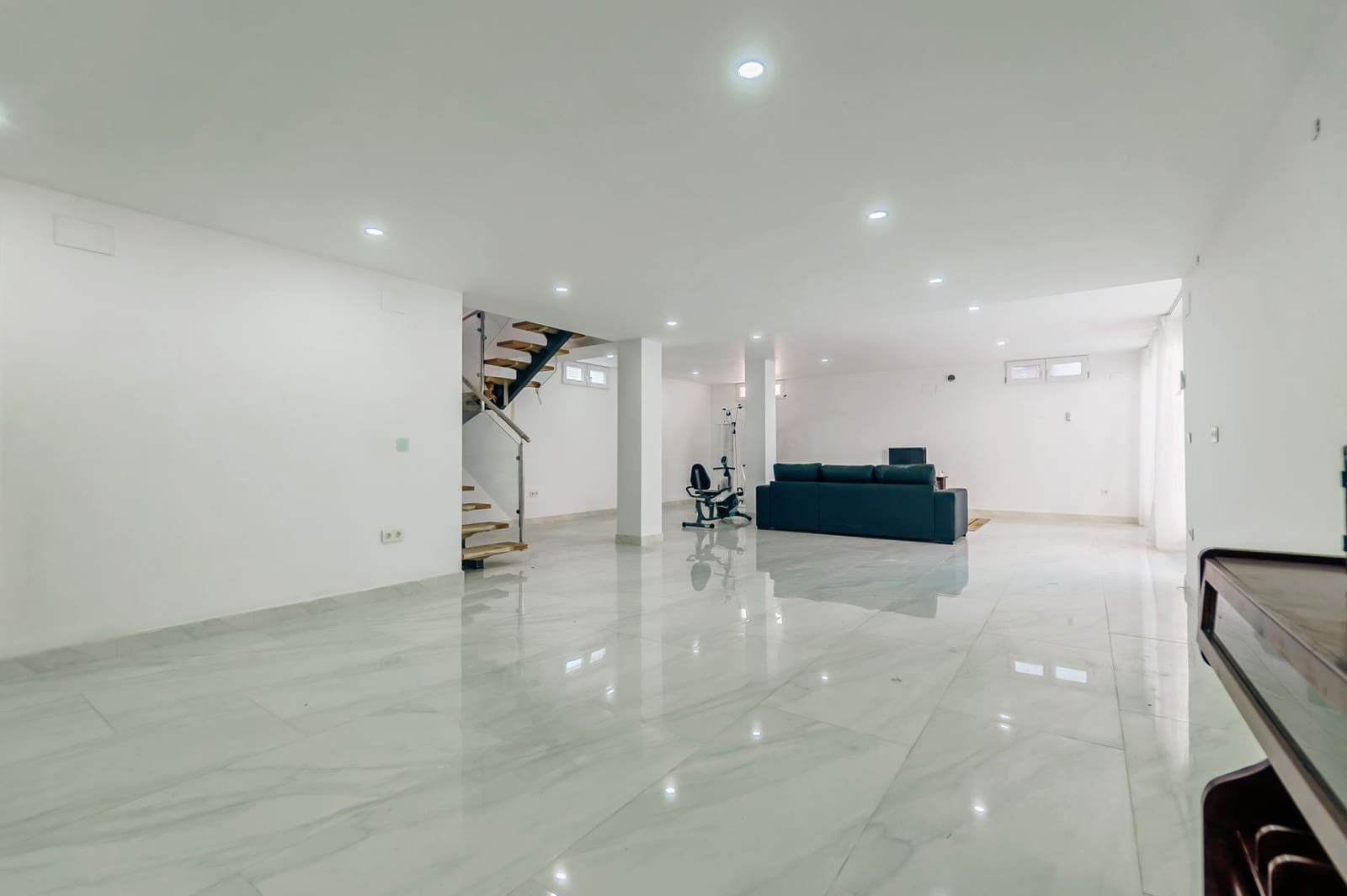 4 soverom Villa til salgs i La Nucia med svømmebasseng garasje - € 600 000 (Ref: 8805698)