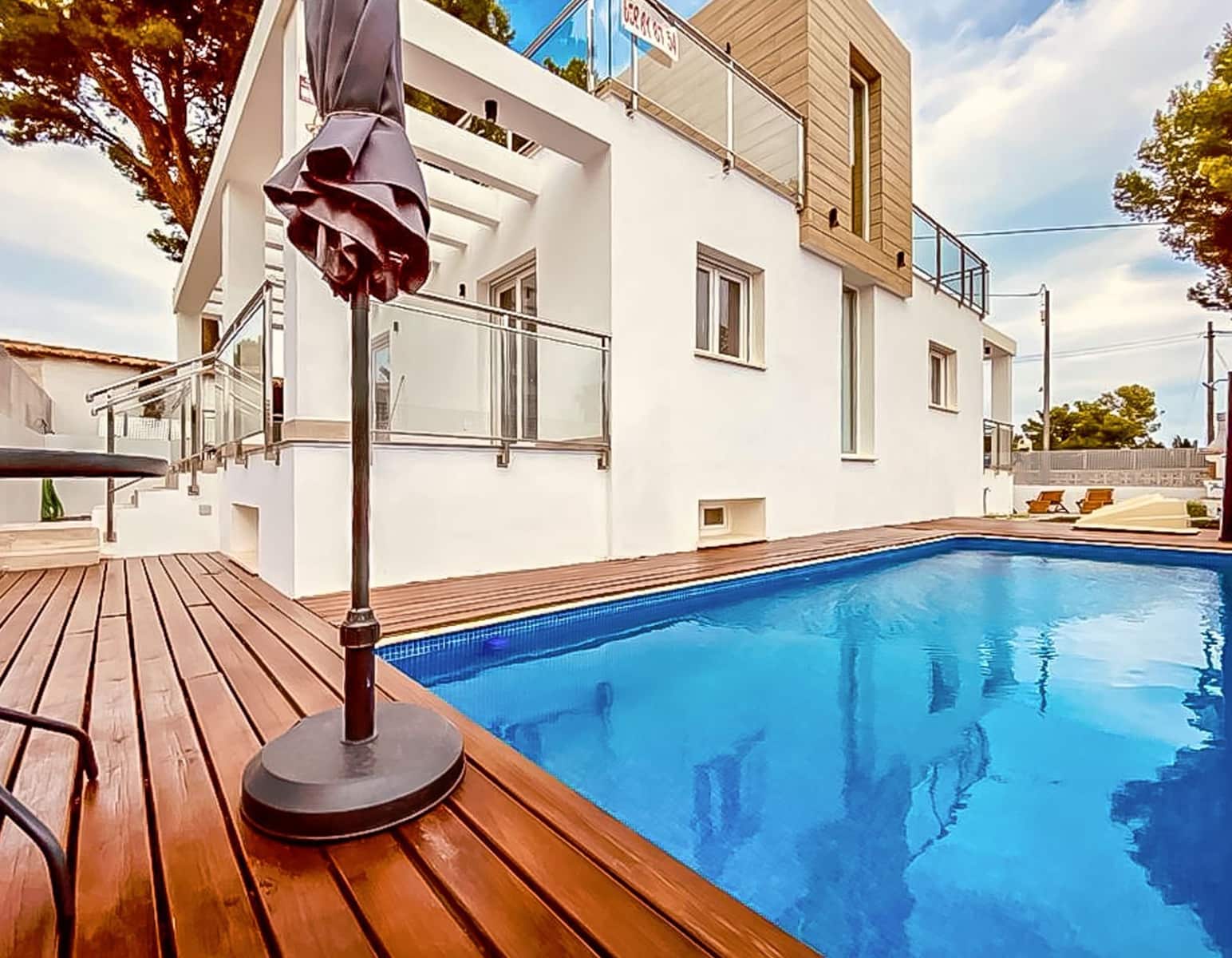 4 soverom Villa til salgs i La Nucia med svømmebasseng garasje - € 600 000 (Ref: 8805698)