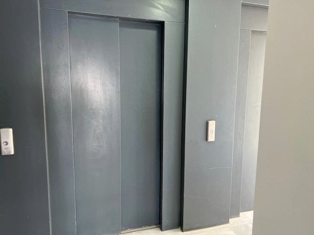 2 soverom Penthouse til salgs i Benidorm med svømmebasseng garasje - € 890 000 (Ref: 8892782)