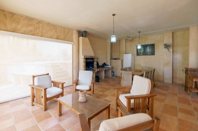 4 Zimmer Villa zu verkaufen in Altea mit Pool Garage - 632.000 € (Ref: 8910811)