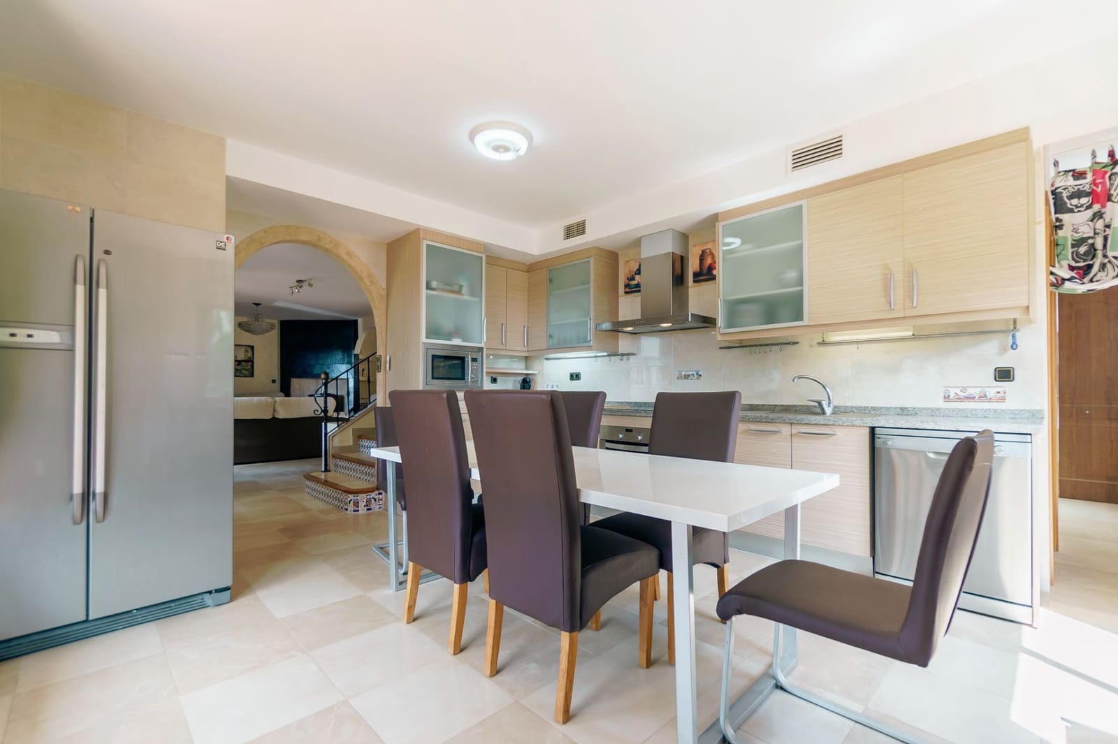 4 Zimmer Villa zu verkaufen in Altea mit Pool Garage - 632.000 € (Ref: 8910811)