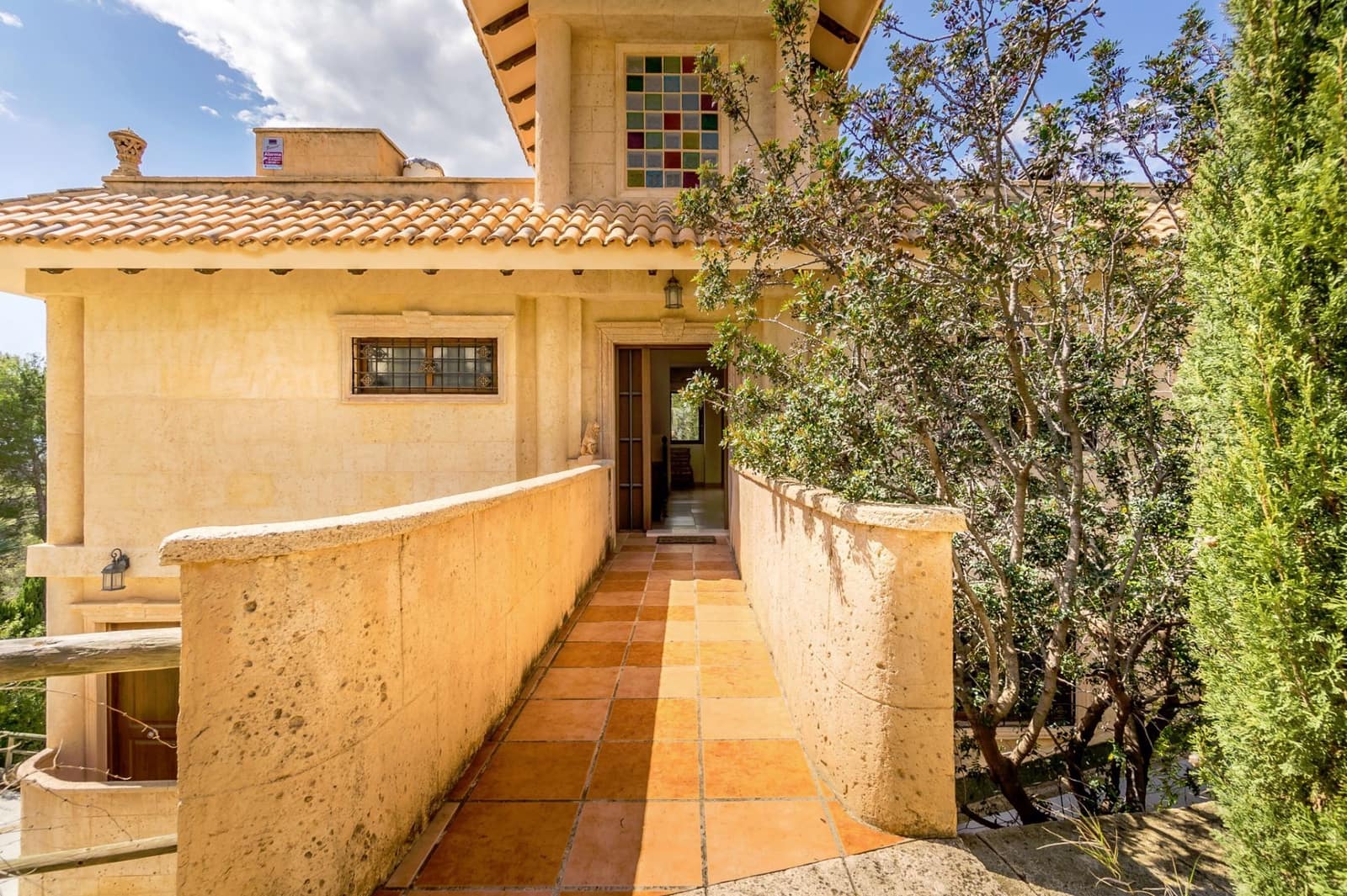 4 Zimmer Villa zu verkaufen in Altea mit Pool Garage - 632.000 € (Ref: 8910811)