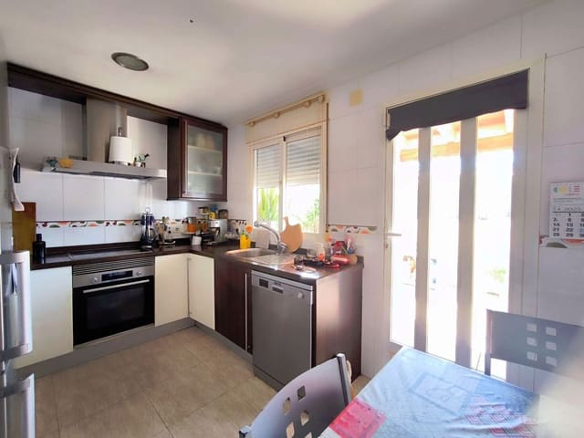 5 soverom Villa til salgs i La Nucia med svømmebasseng garasje - € 430 000 (Ref: 9012012)