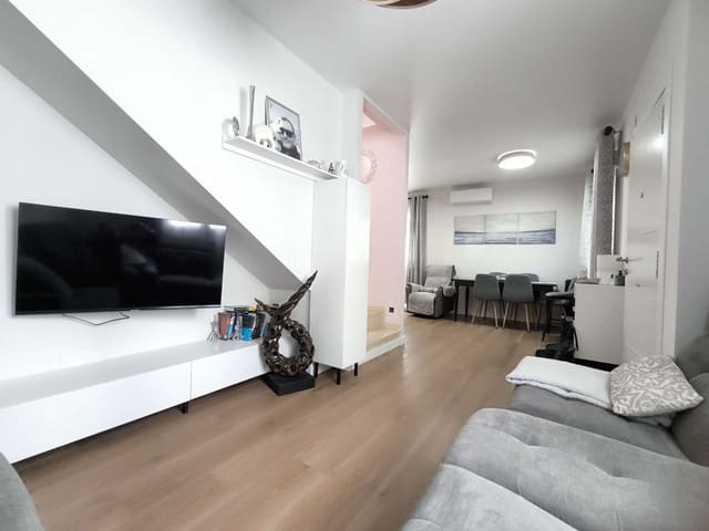 3 Zimmer Villa zu verkaufen in Polop mit Pool Garage - 340.000 € (Ref: 9022939)