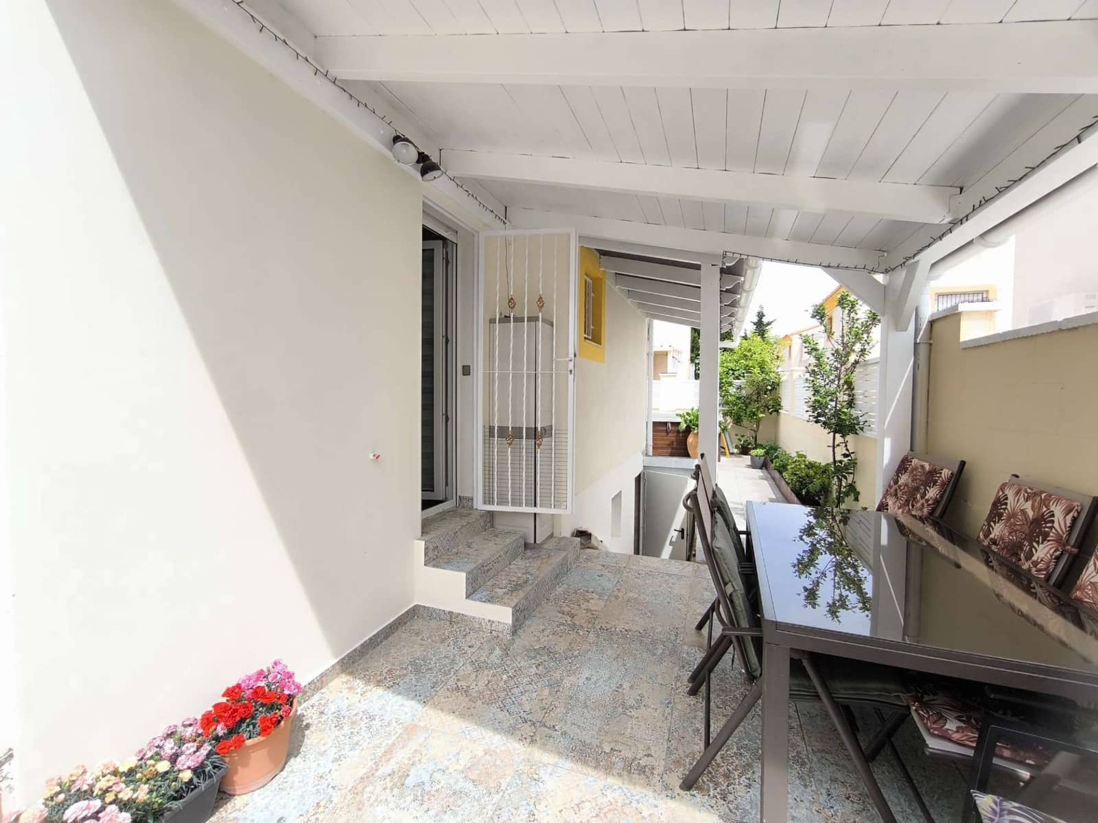 3 Zimmer Villa zu verkaufen in Polop mit Pool Garage - 340.000 € (Ref: 9022939)