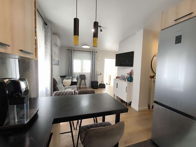 3 Zimmer Villa zu verkaufen in Polop mit Pool Garage - 340.000 € (Ref: 9022939)