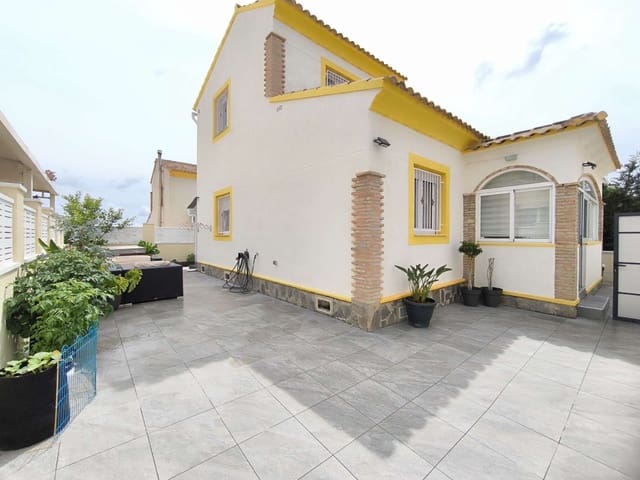 3 soverom Villa til salgs i Polop med svømmebasseng garasje - € 340 000 (Ref: 9022939)