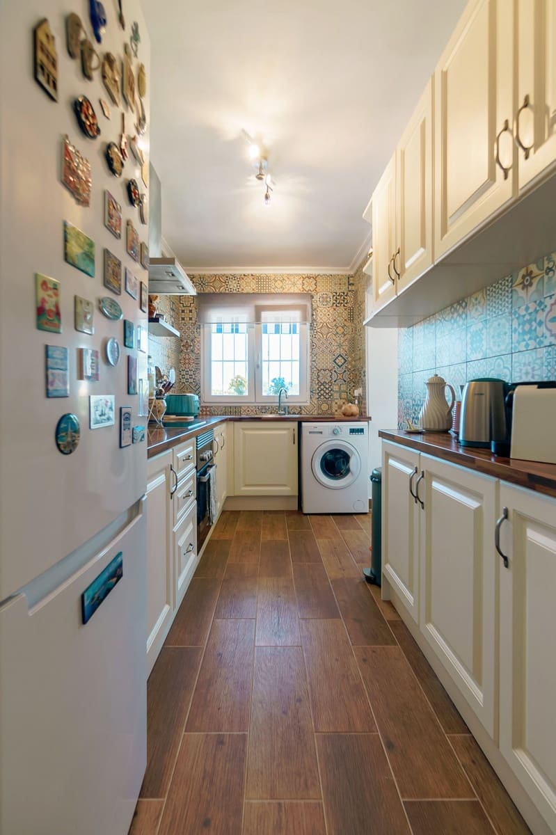 4 makuuhuone Huvila myytävänä paikassa La Nucia mukana uima-altaan 
autotalli - 559 000 € (Ref: 9058998)