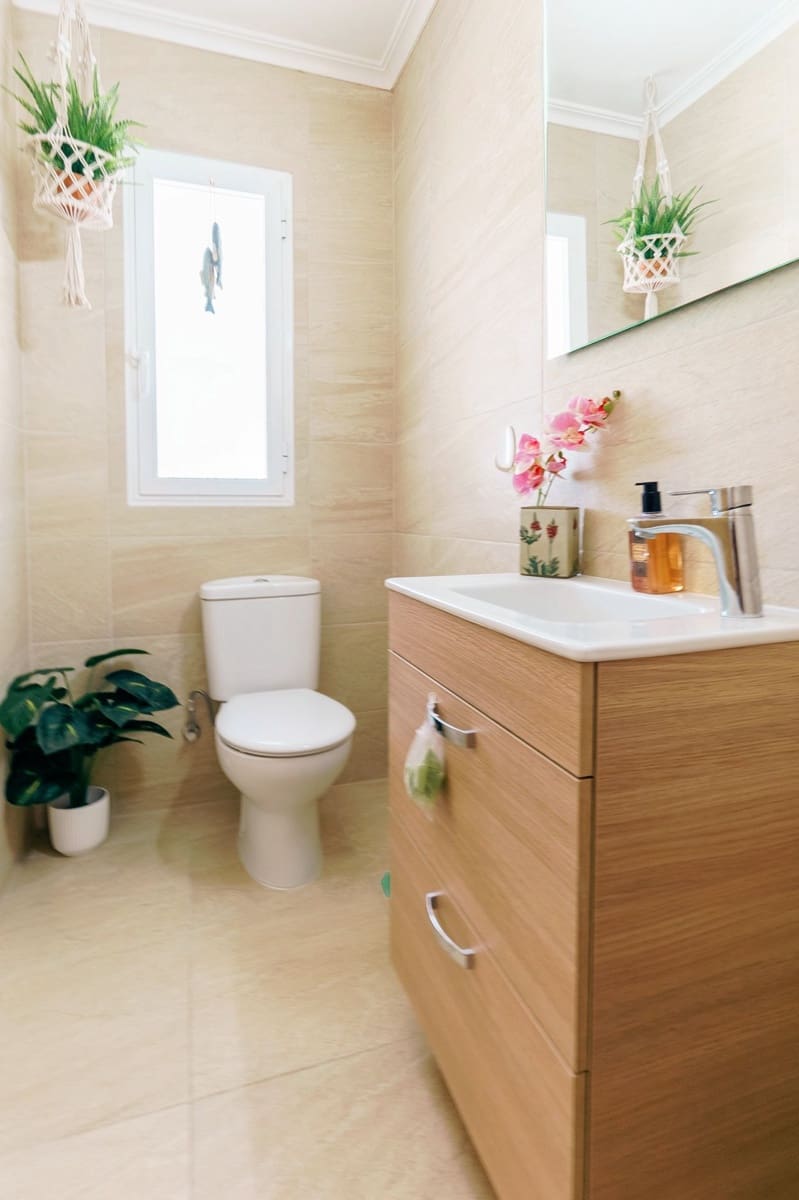 4 makuuhuone Huvila myytävänä paikassa La Nucia mukana uima-altaan 
autotalli - 559 000 € (Ref: 9058998)