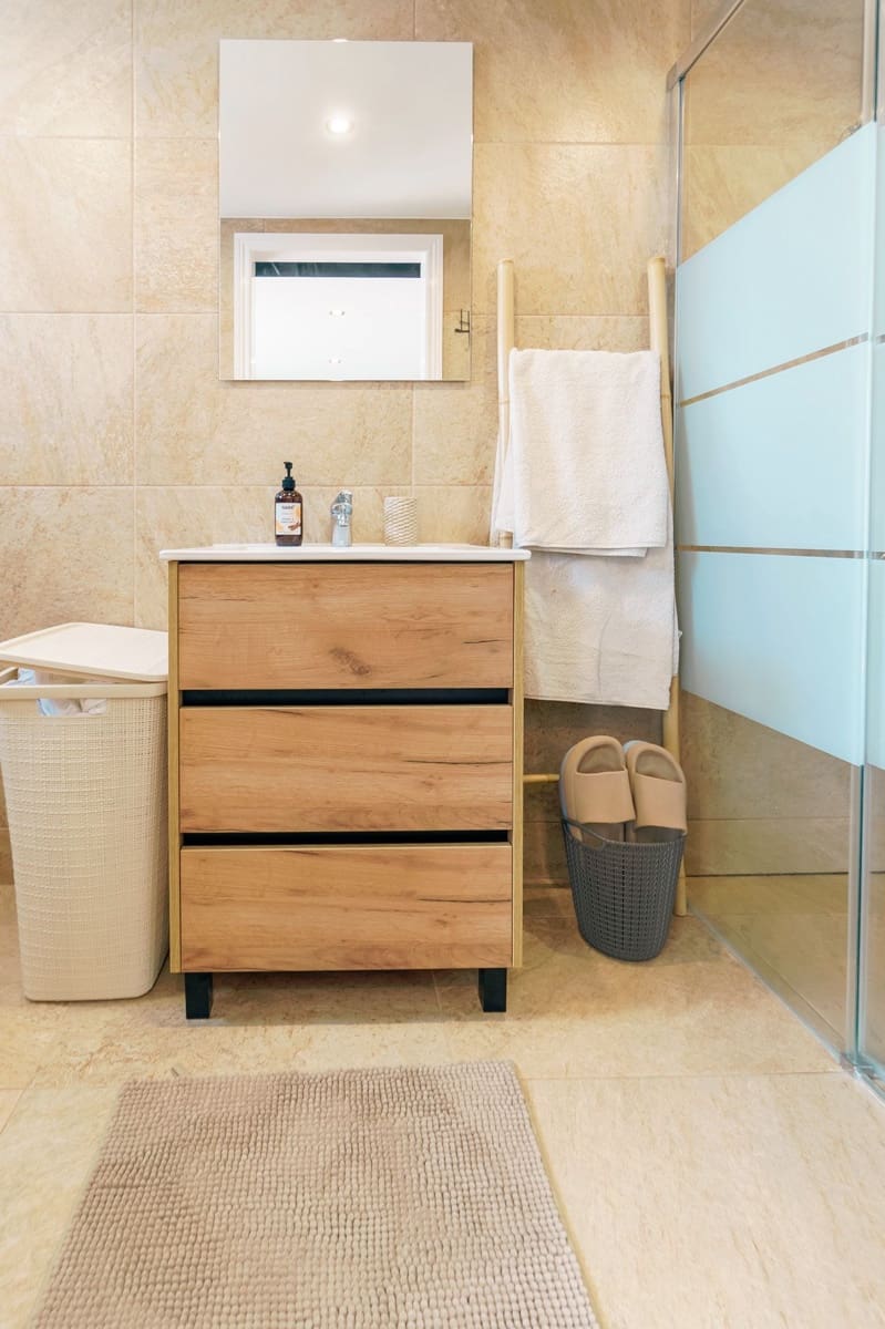 4 makuuhuone Huvila myytävänä paikassa La Nucia mukana uima-altaan 
autotalli - 559 000 € (Ref: 9058998)