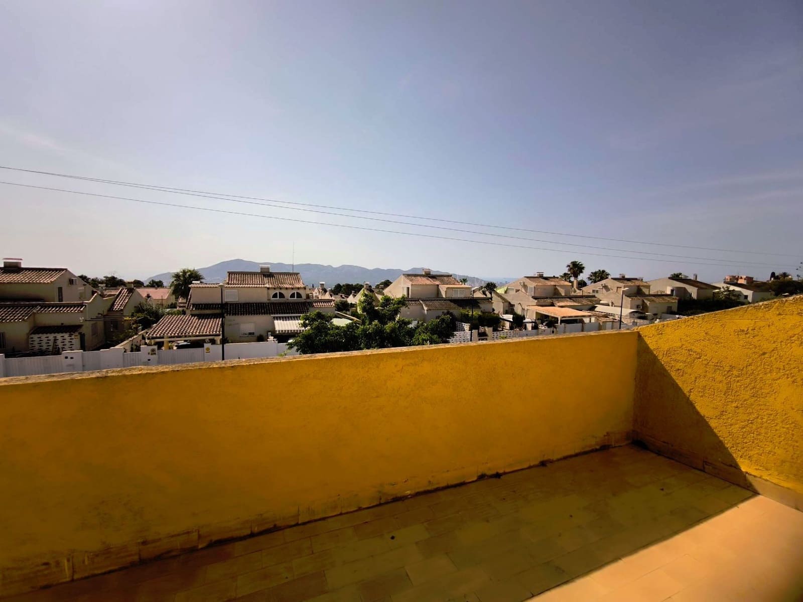 4 soverom Kjedet enebolig til salgs i La Nucia med svømmebasseng garasje - € 320 000 (Ref: 9075715)