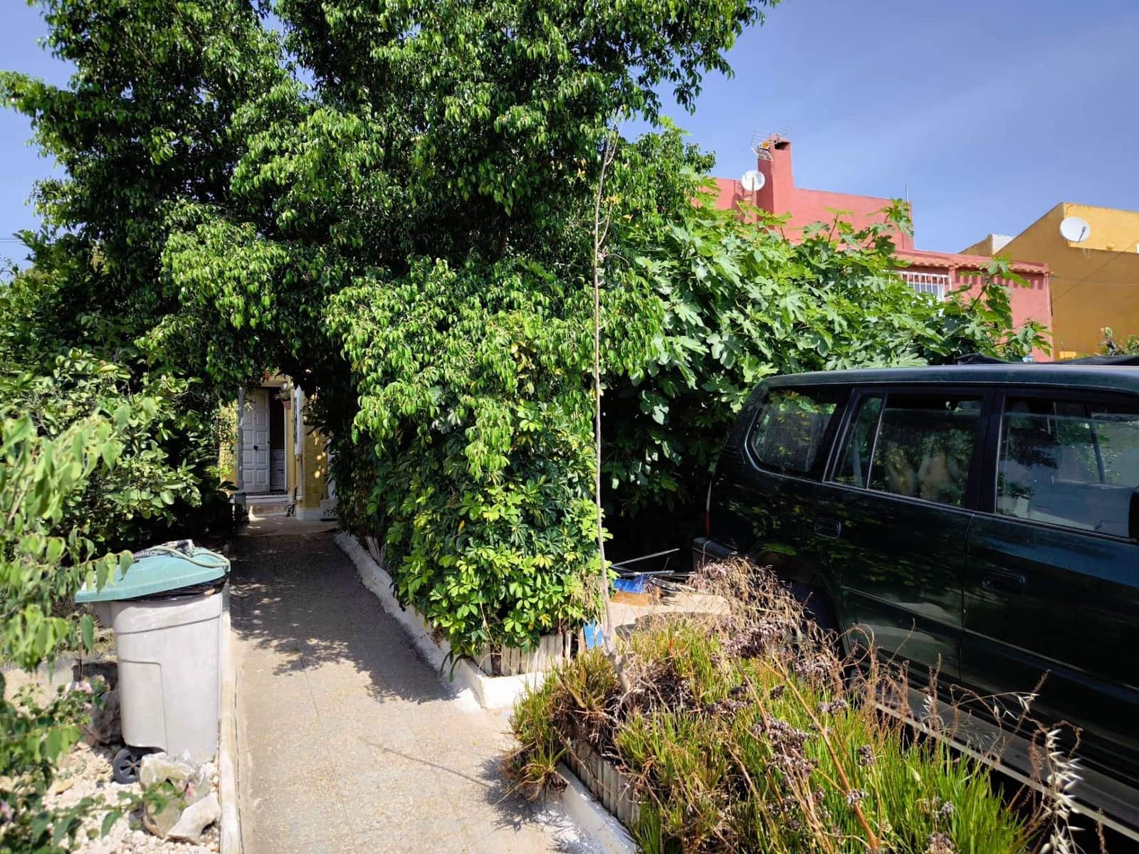 4 soverom Kjedet enebolig til salgs i La Nucia med svømmebasseng garasje - € 320 000 (Ref: 9075715)