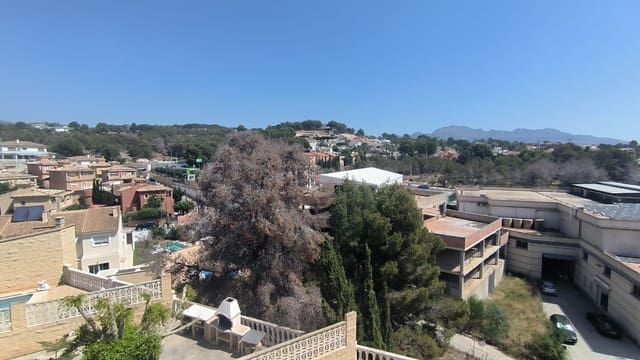 4 Zimmer Doppelhaus zu verkaufen in Alfaz del Pi / L'Alfàs del Pi - 360.000 € (Ref: 9111863)