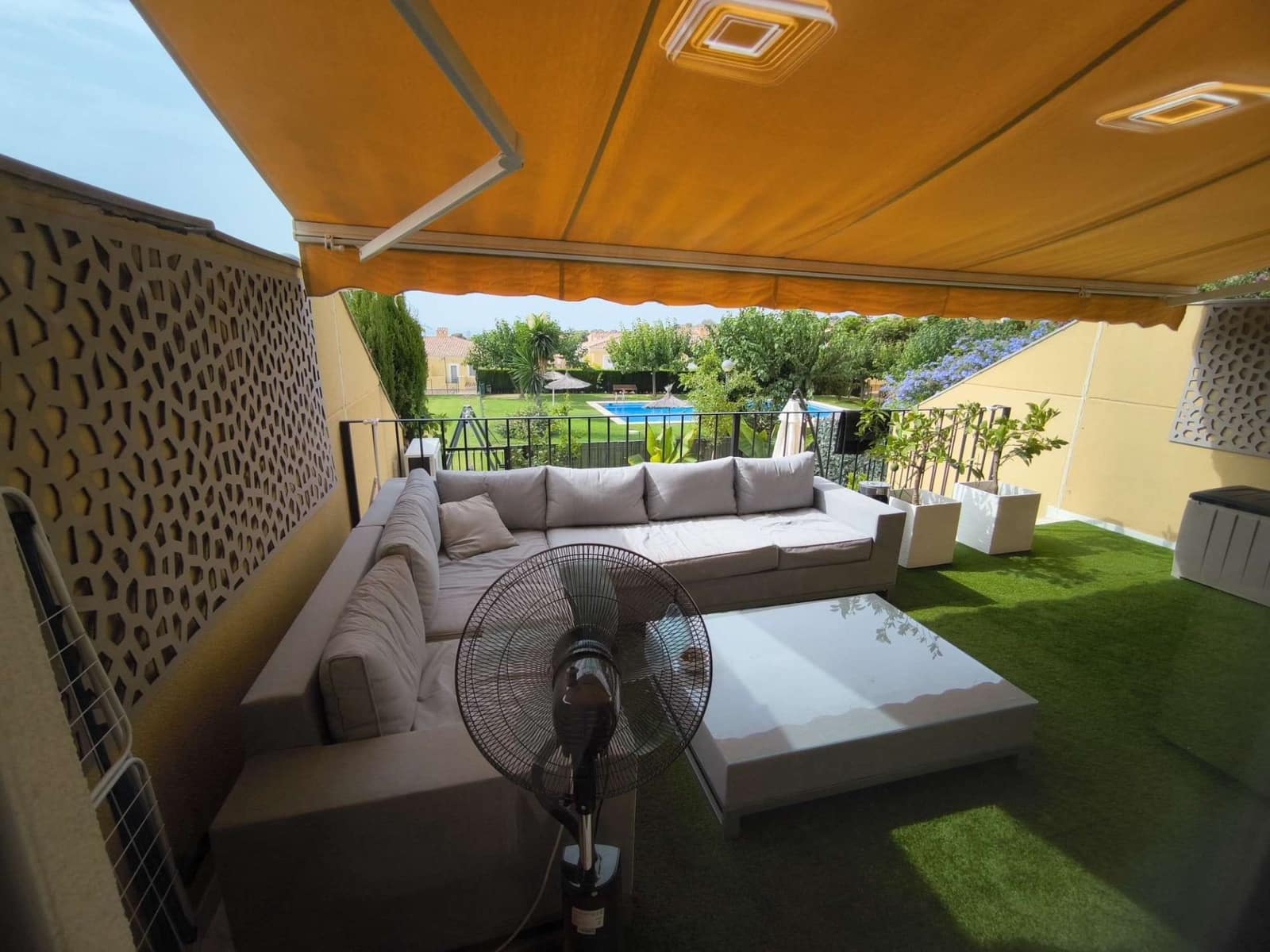 4 soverom Bungalow til salgs i La Nucia med svømmebasseng garasje - € 366 000 (Ref: 9126536)