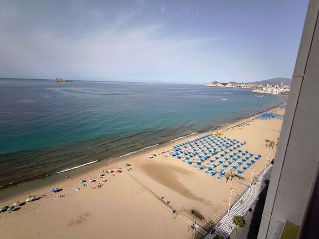 Studio til salgs i Benidorm med svømmebasseng garasje - € 269 000 (Ref: 9126537)