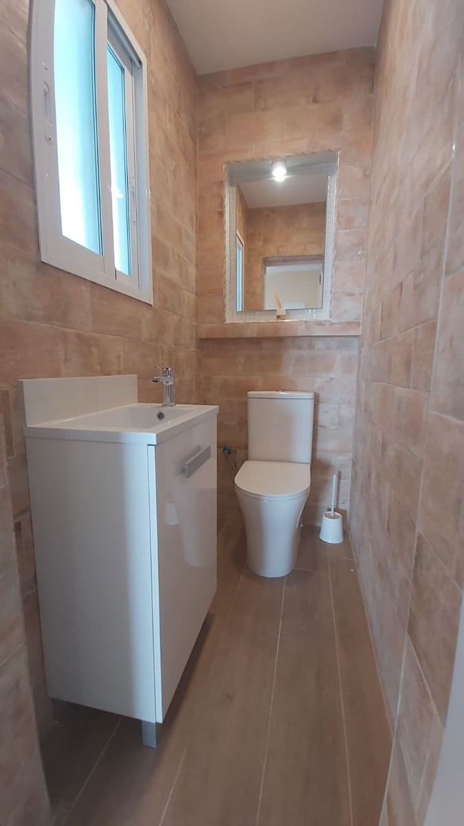 5 Zimmer Villa zu verkaufen in La Nucia mit Pool Garage - 490.000 € (Ref: 9136907)