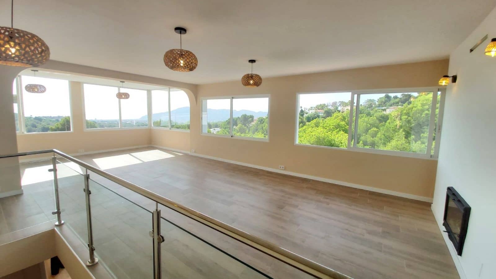 5 Zimmer Villa zu verkaufen in La Nucia mit Pool Garage - 490.000 € (Ref: 9136907)