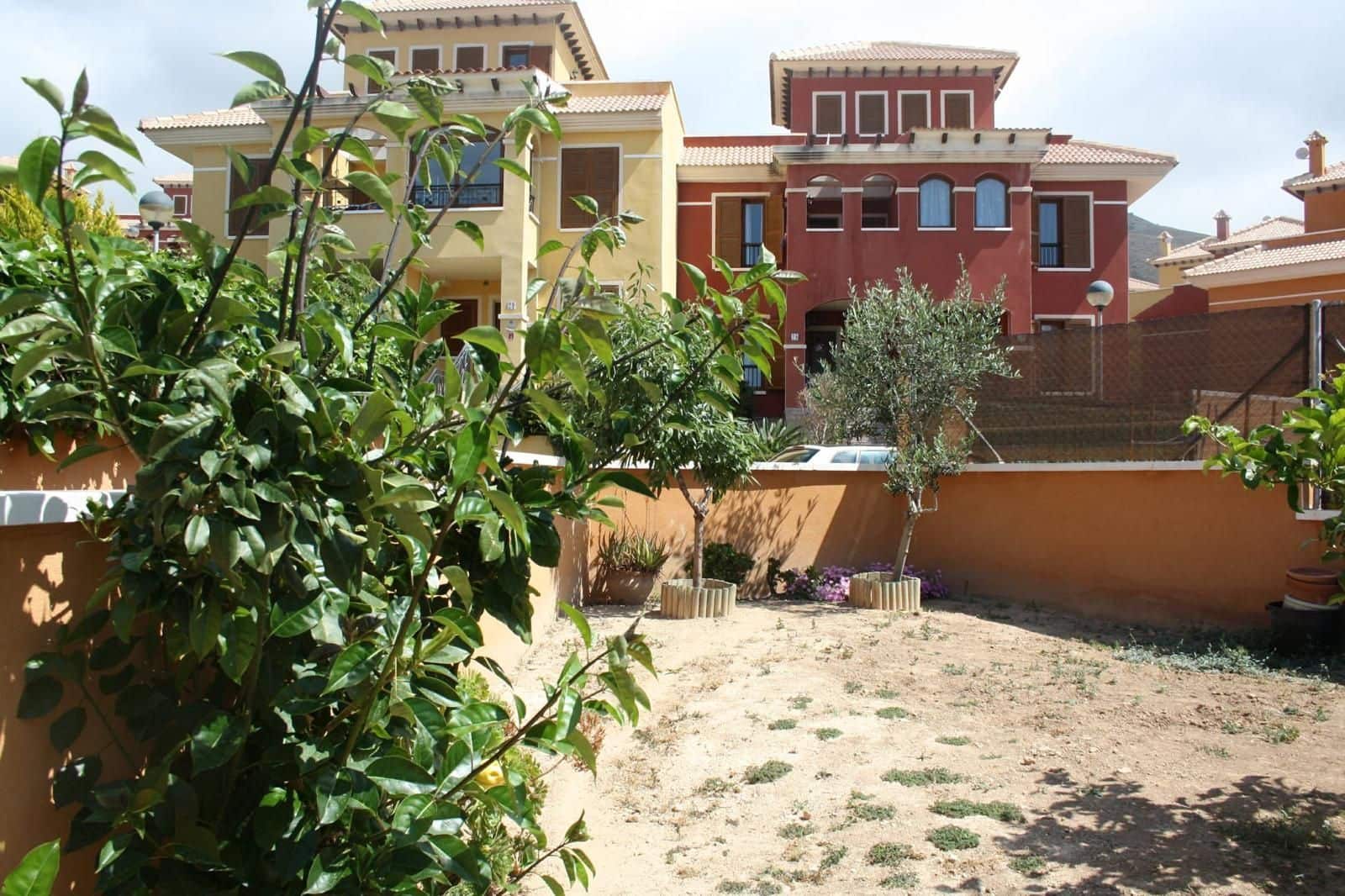 3 soveværelse Semi-Rækkehus til salg i Finestrat med swimmingpool - € 410.000 (Ref: 9183289)