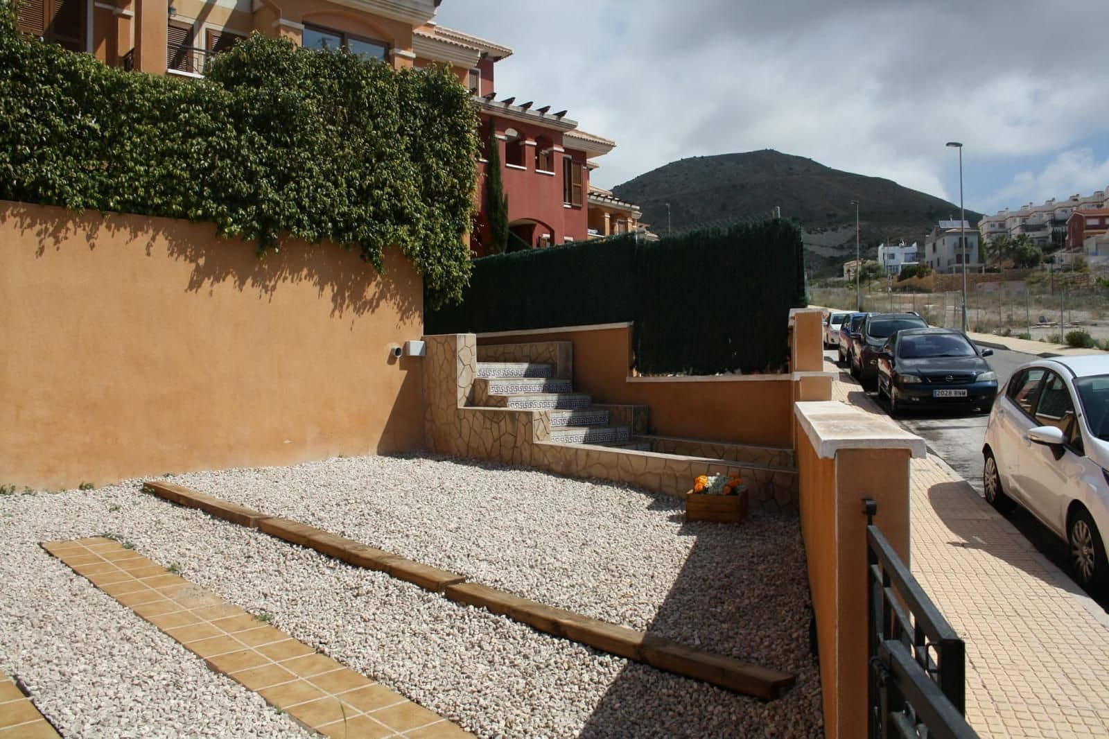 3 soveværelse Semi-Rækkehus til salg i Finestrat med swimmingpool - € 410.000 (Ref: 9183289)