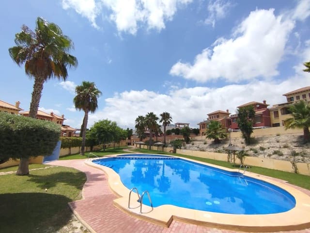 3 soverom Kjedet enebolig til salgs i Finestrat med svømmebasseng - € 410 000 (Ref: 9183289)