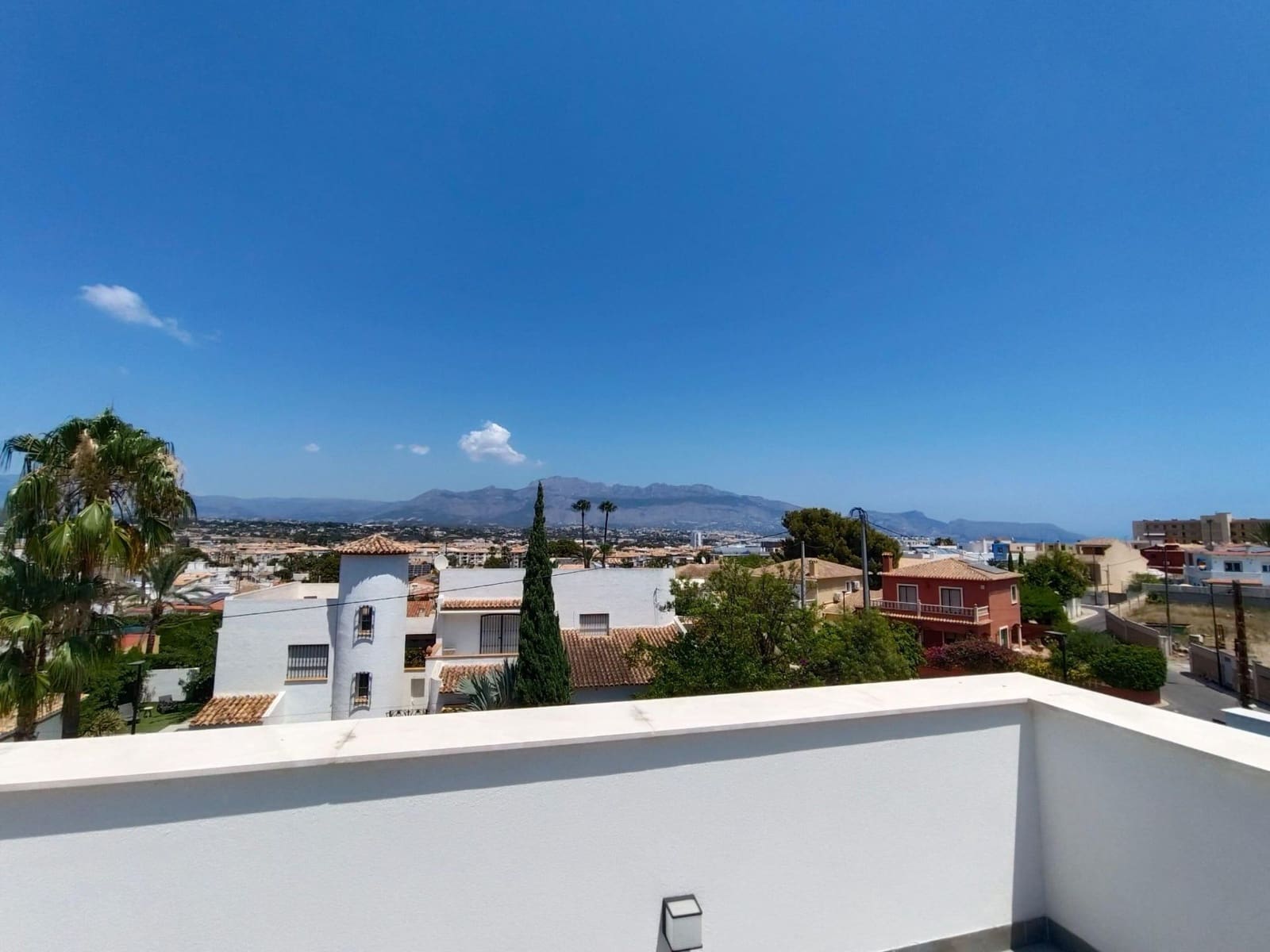 5 soverom Villa til salgs i Albir med svømmebasseng garasje - € 2 250 000 (Ref: 9183291)