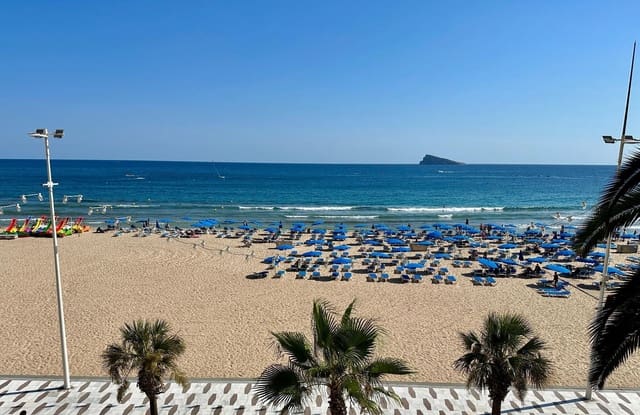 3 Zimmer Apartment zu verkaufen in Benidorm mit Garage - 490.000 € (Ref: 9185027)