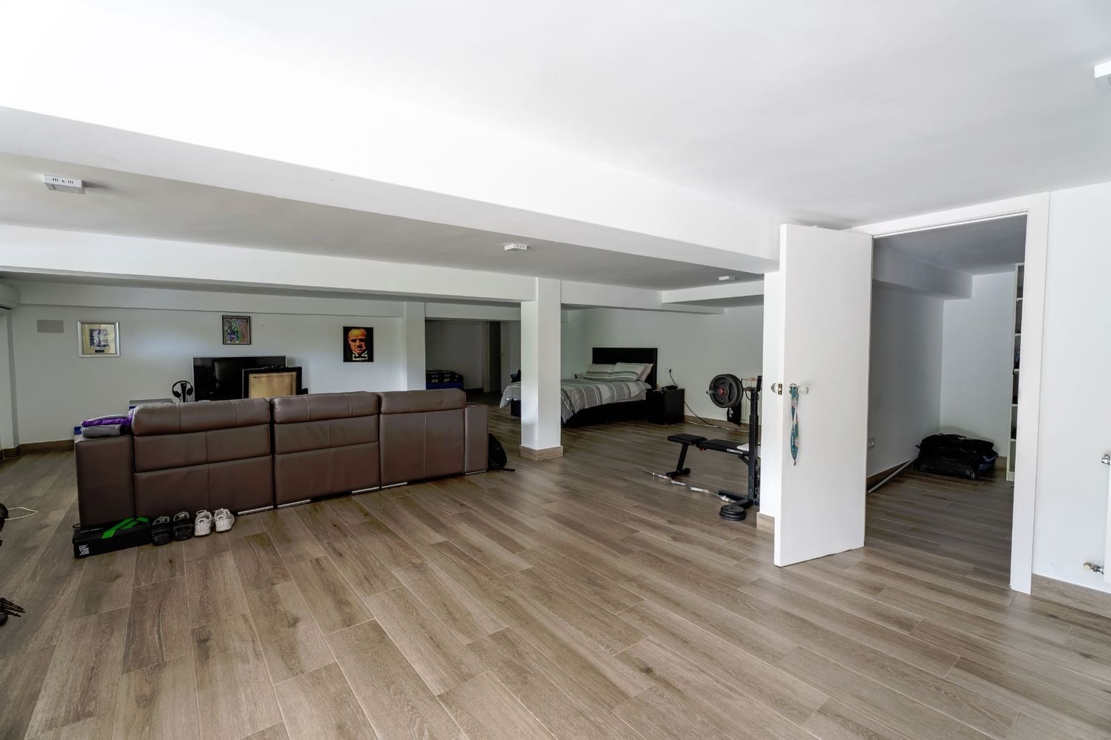 5 bedroom Villa for sale in Benidorm with pool garage - € 950,000 (Ref: 9202202)