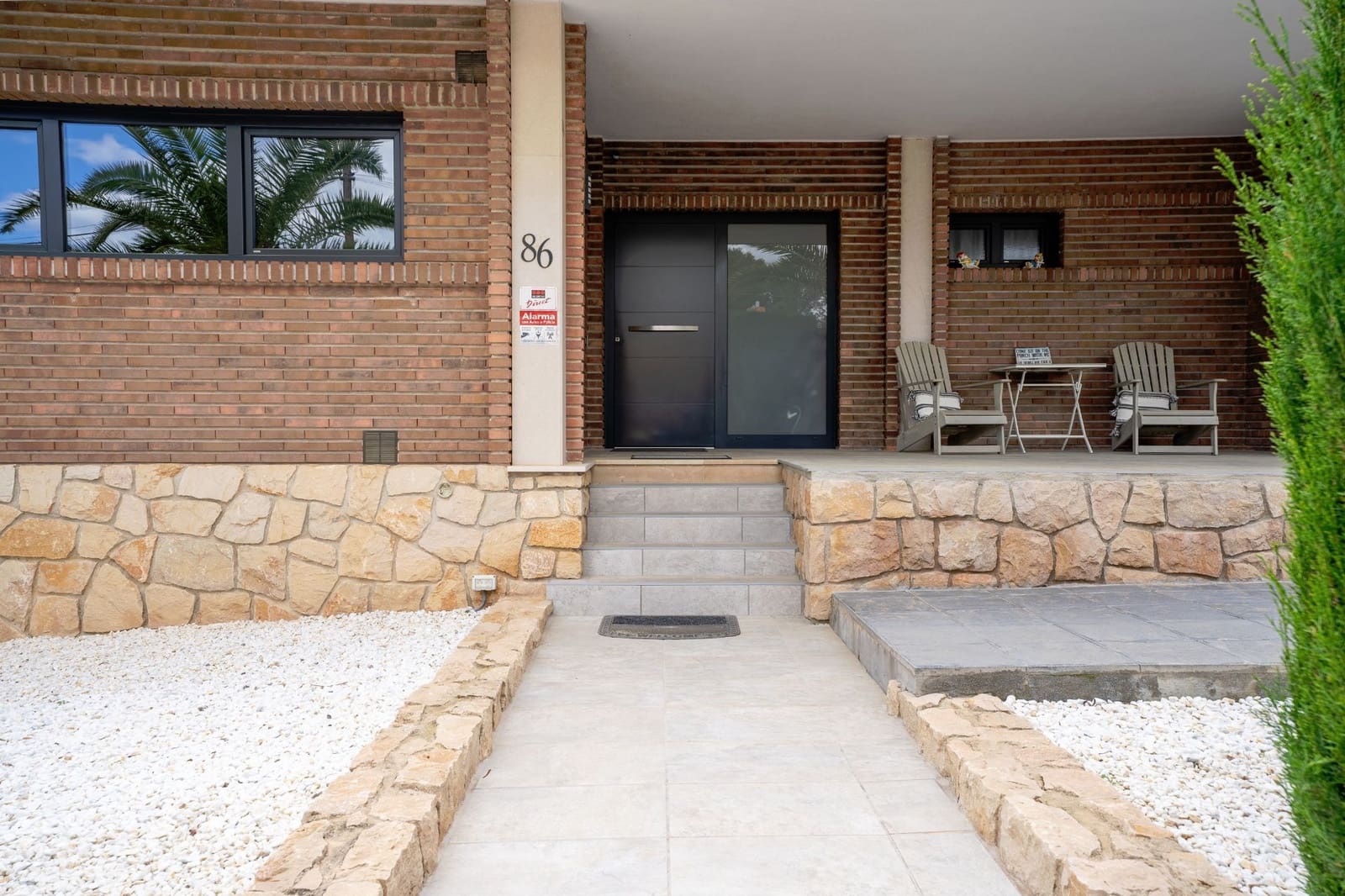 5 bedroom Villa for sale in Benidorm with pool garage - € 950,000 (Ref: 9202202)