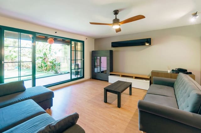 Pareado de 3 habitaciones en Finestrat en venta con piscina garaje - 339.900 € (Ref: 9217166)