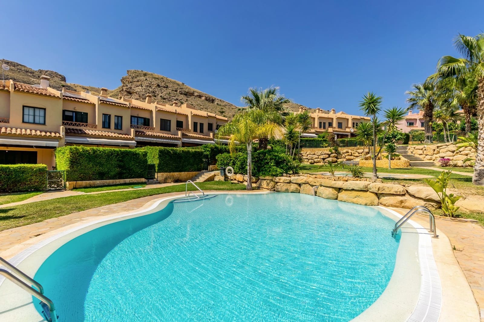 3 soveværelse Semi-Rækkehus til salg i Finestrat med swimmingpool garage - € 339.900 (Ref: 9217166)