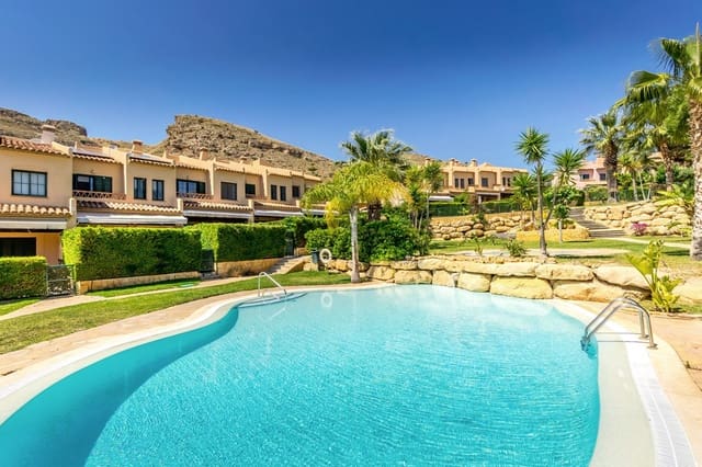 Pareado de 3 habitaciones en Finestrat en venta con piscina garaje - 339.900 € (Ref: 9217166)