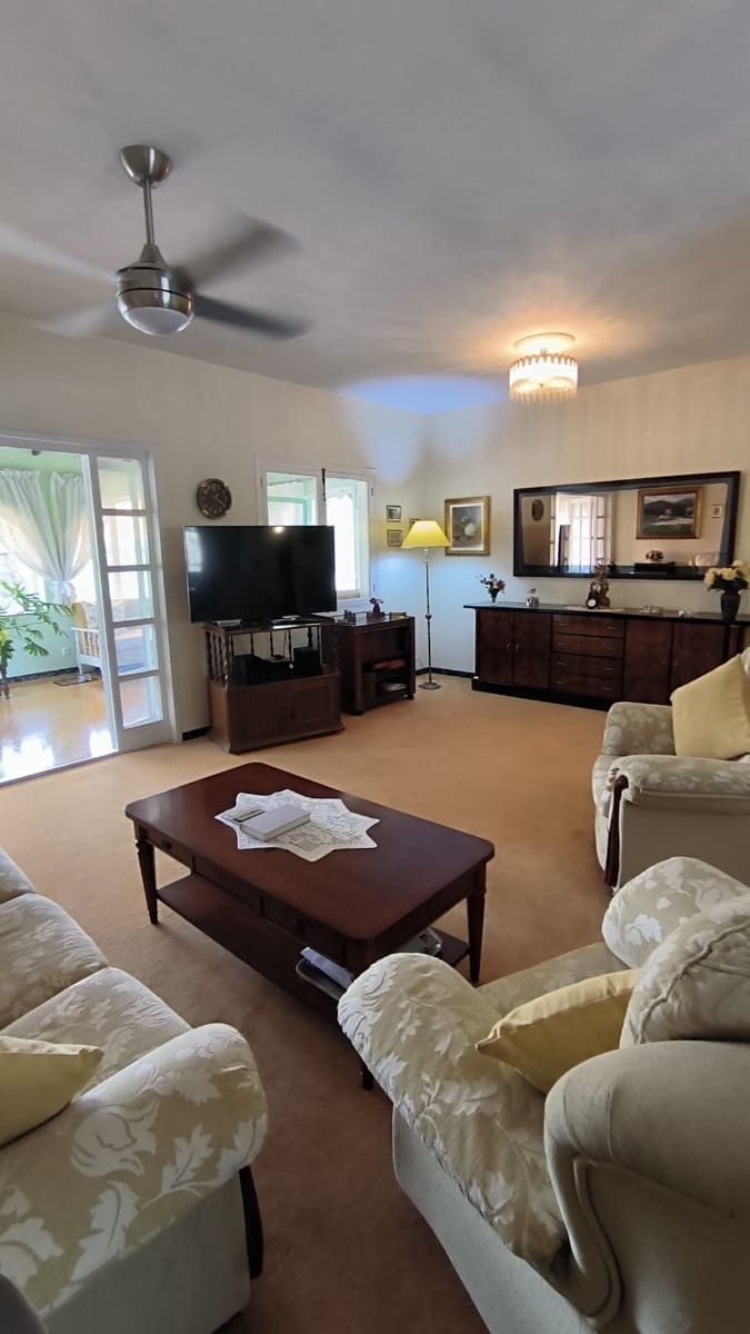 3 slaapkamer Villa te koop in Alfaz del Pi / L'Alfas del Pi met garage - € 420.000 (Ref: 9232342)