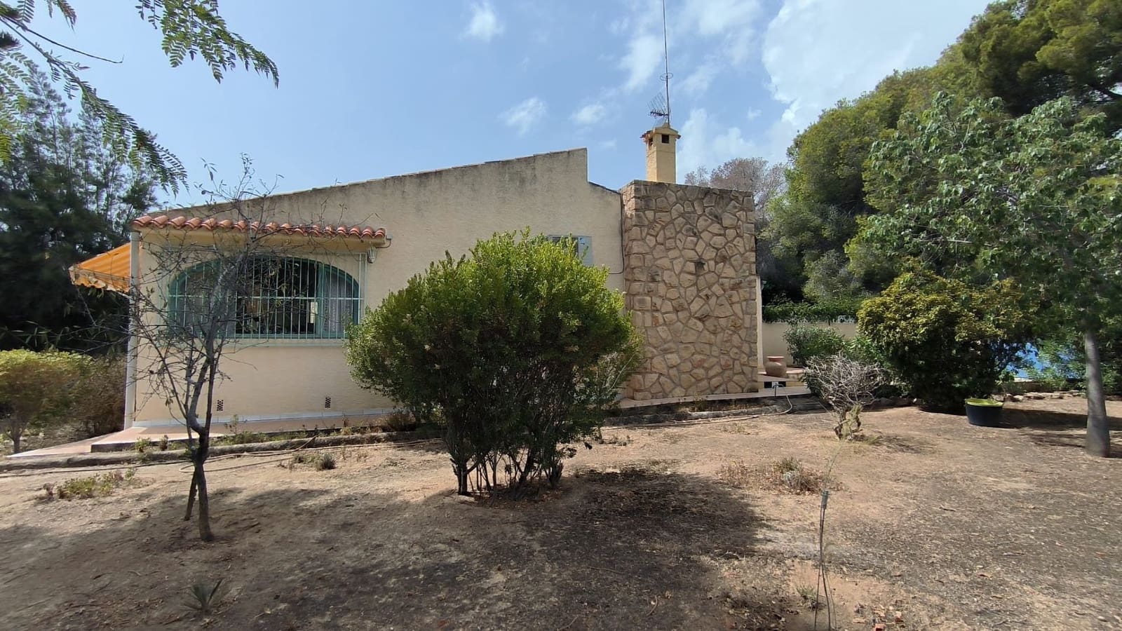 3 slaapkamer Villa te koop in Alfaz del Pi / L'Alfas del Pi met garage - € 420.000 (Ref: 9232342)