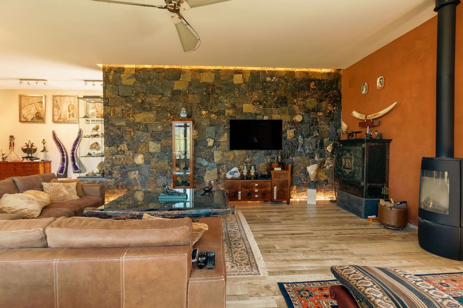 3 slaapkamer Villa te koop in Callosa d'En Sarria met zwembad garage - € 1.895.000 (Ref: 9232343)