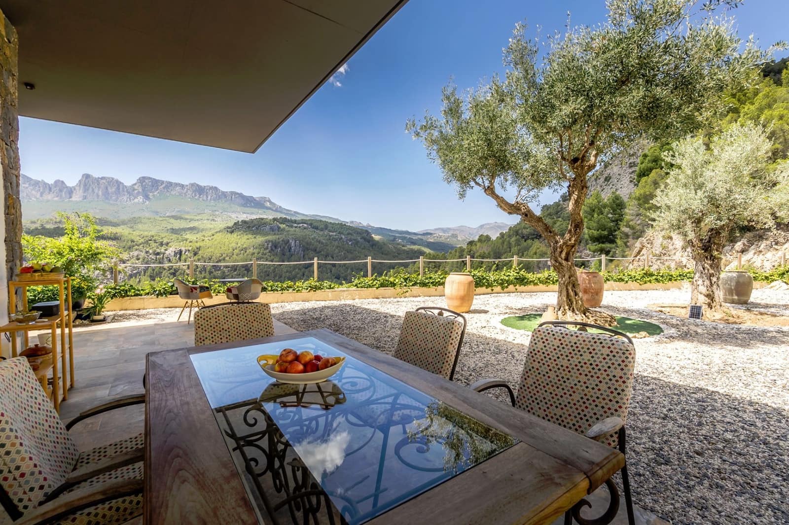 3 slaapkamer Villa te koop in Callosa d'En Sarria met zwembad garage - € 1.895.000 (Ref: 9232343)