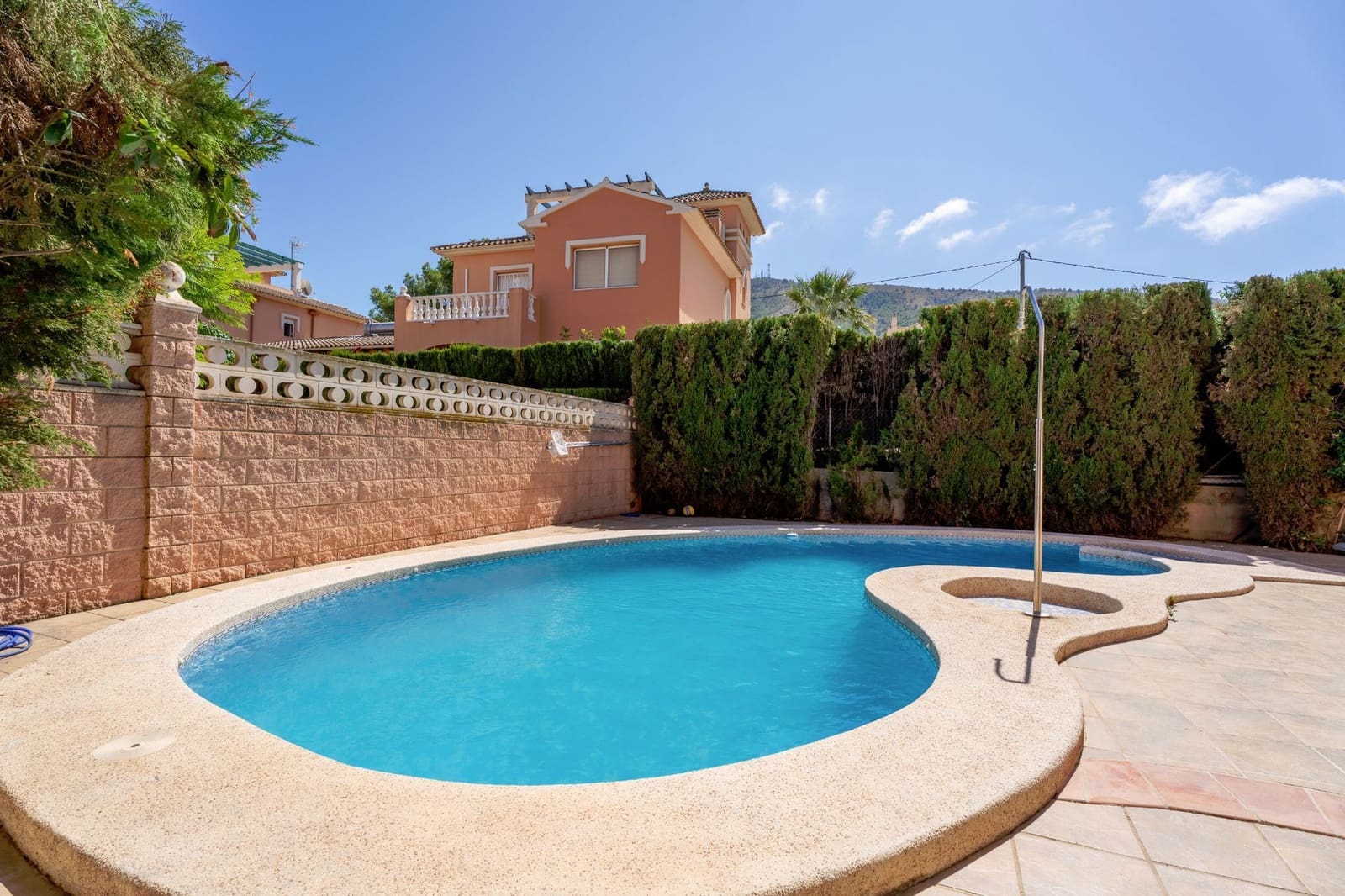 4 slaapkamer Villa te koop in Albir met zwembad garage - € 665.000 (Ref: 9242699)