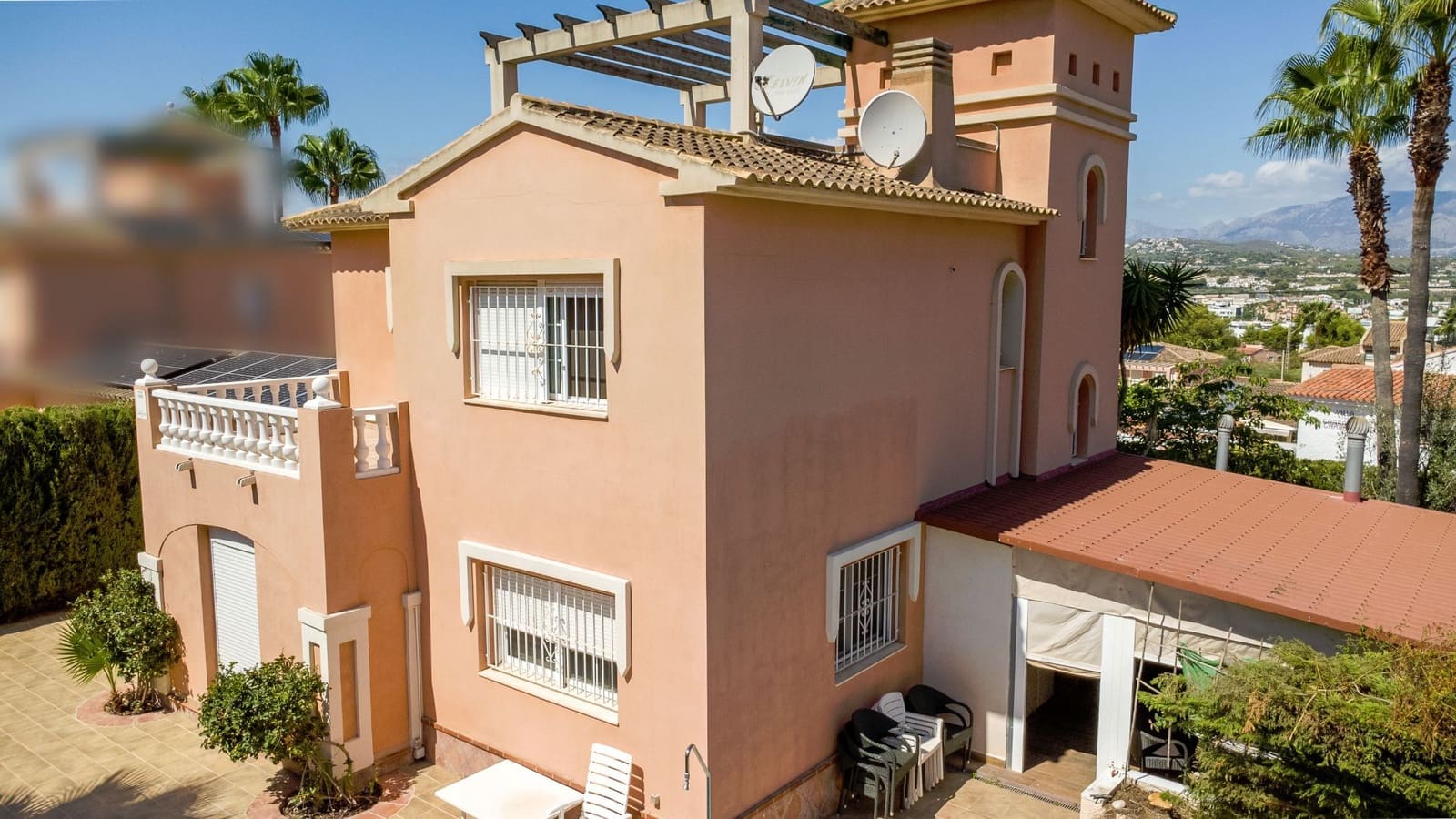 4 slaapkamer Villa te koop in Albir met zwembad garage - € 665.000 (Ref: 9242699)