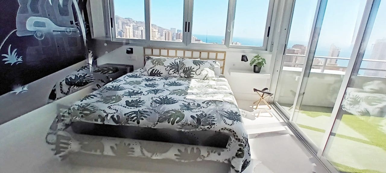 2 soverom Penthouse til salgs i Benidorm med svømmebasseng garasje - € 495 000 (Ref: 9284081)
