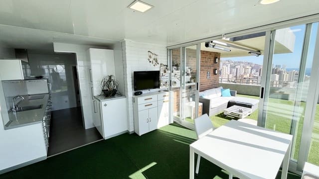 2 soverom Penthouse til salgs i Benidorm med svømmebasseng garasje - € 495 000 (Ref: 9284081)