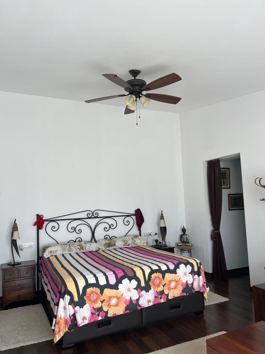 5 chambre Villa/Maison à vendre à La Nucia avec piscine garage - 845 000 € (Ref: 9294189)