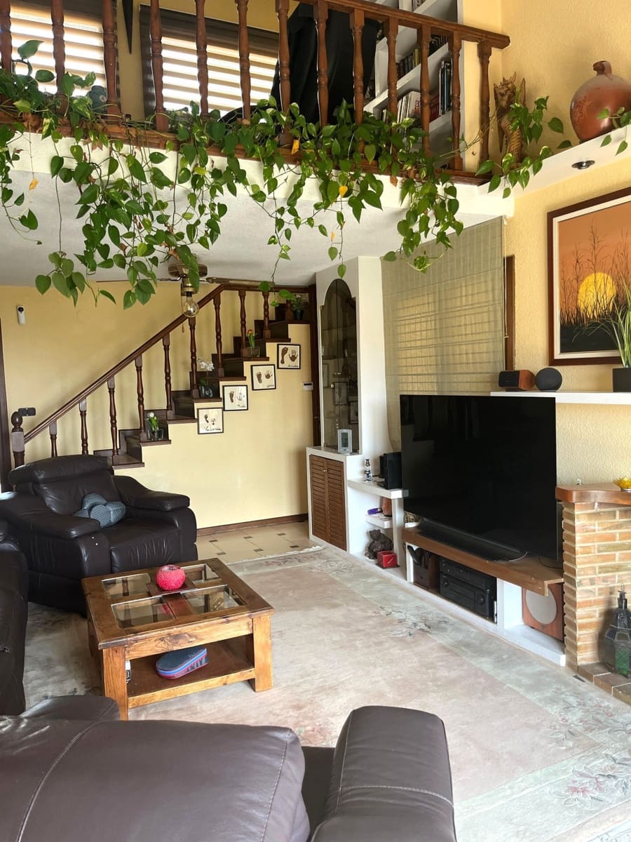 5 chambre Villa/Maison à vendre à La Nucia avec piscine garage - 845 000 € (Ref: 9294189)