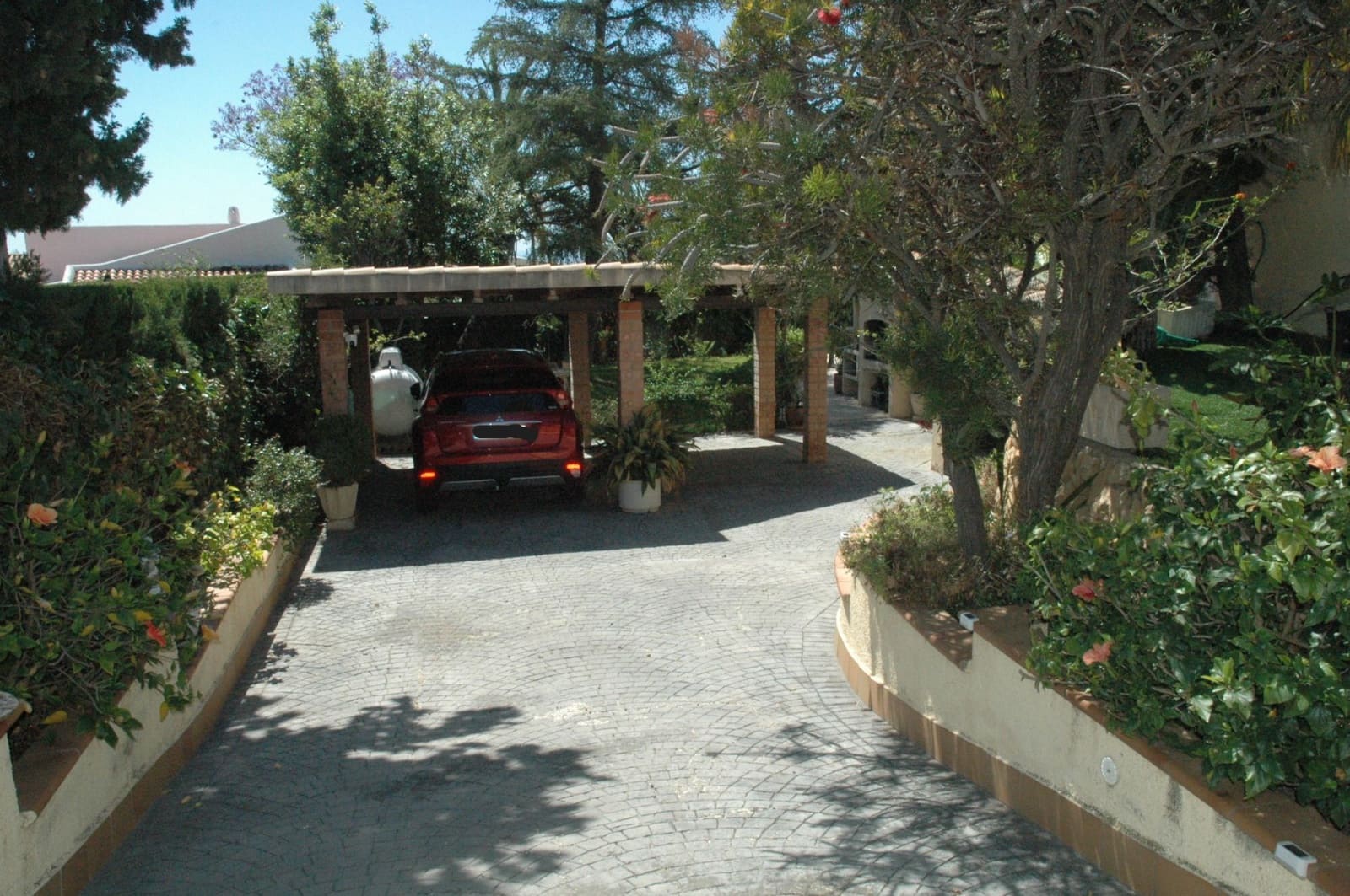 5 chambre Villa/Maison à vendre à La Nucia avec piscine garage - 845 000 € (Ref: 9294189)